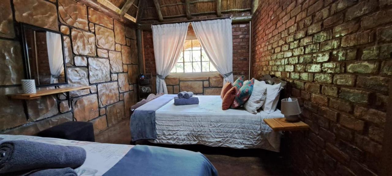 5 Sleeper Bushcamp Chalet 哈特比斯普特 外观 照片
