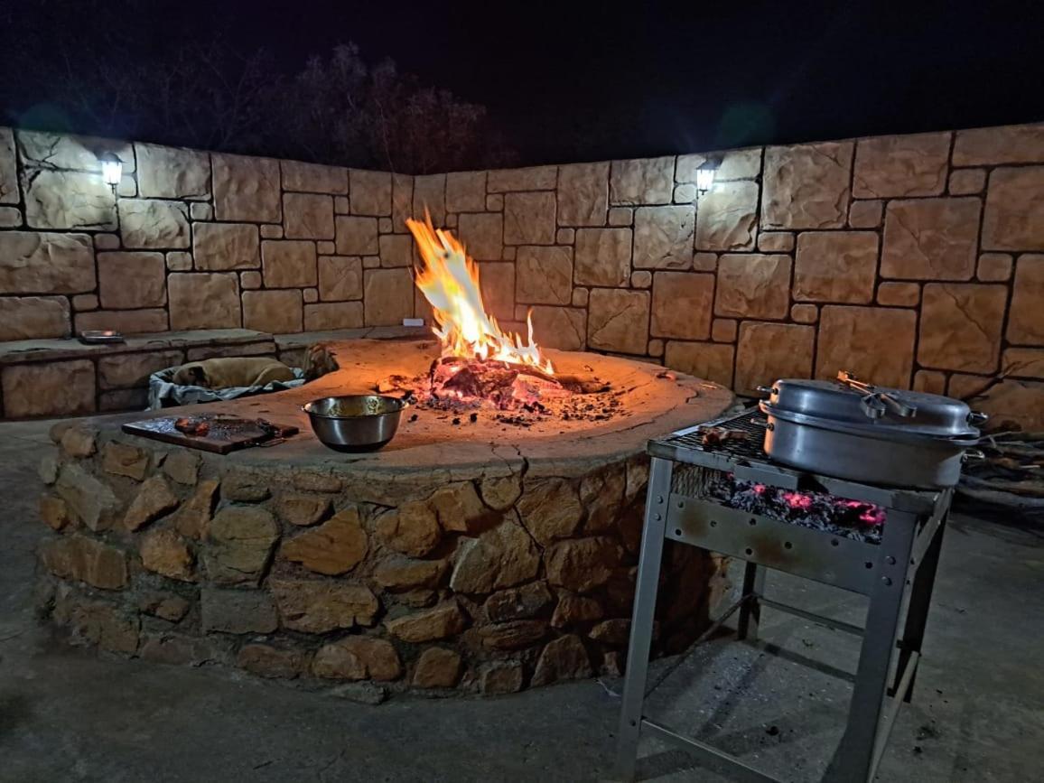 5 Sleeper Bushcamp Chalet 哈特比斯普特 外观 照片